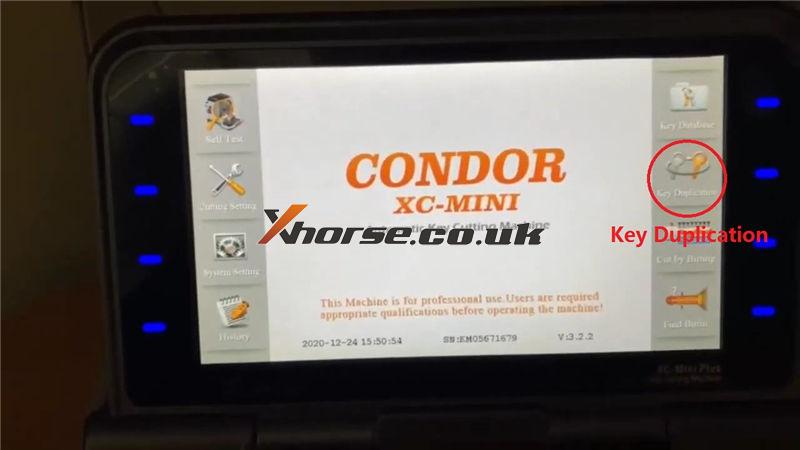 xhorse-condor-xc-mini-plus-copy-a-key-for-ford-focus-2011 (1)