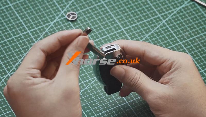 How To Assemble Be Key Pro Pcb And Benz Key Shell 8