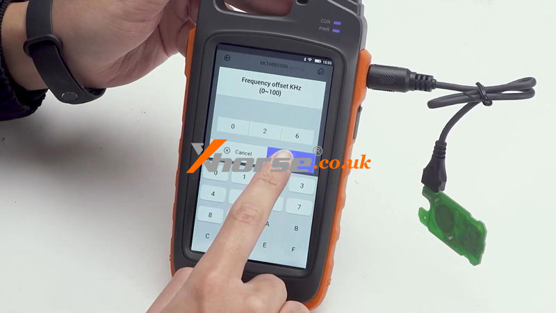 Xhorse Vvdi Key Tool Max Pro Change Garage Remote Frequency (9)
