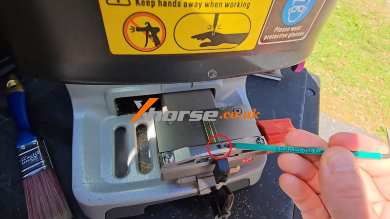 Xhorse Dolphin Xp005 Cut Toyota Toy40 Emergency Key No Shim (4)