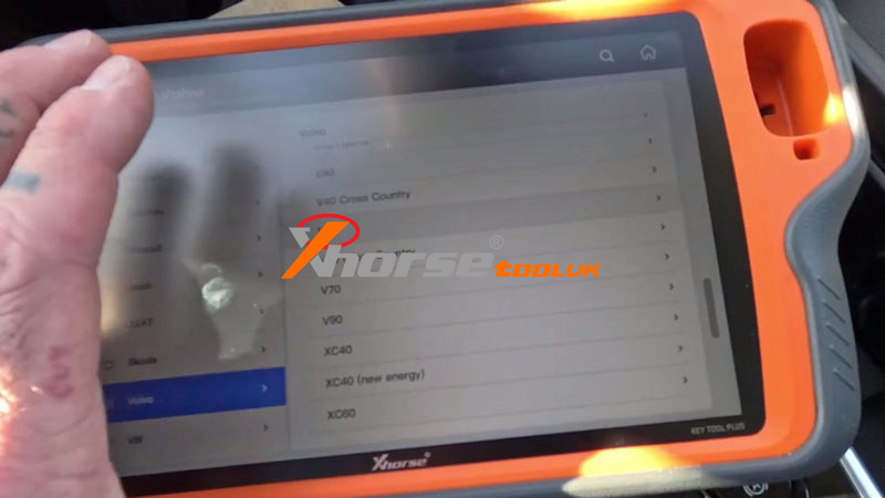 Xhorse Vvdi Key Tool Plus Program 2025 Volvo V60 Smart Key By Obd 2